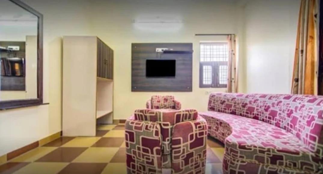 Goyal Plaza Hotel 5 Mint. Waling Distance From Pushkar Lake Exteriör bild